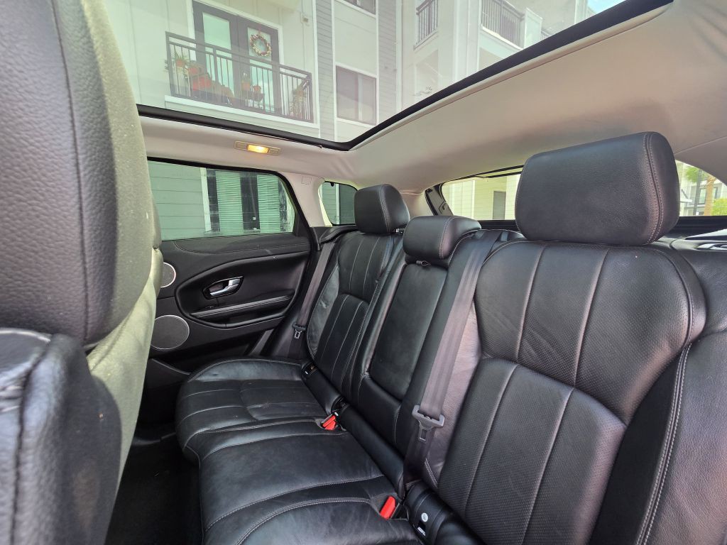 2016 Land Rover Range Rover Evoque Image 39
