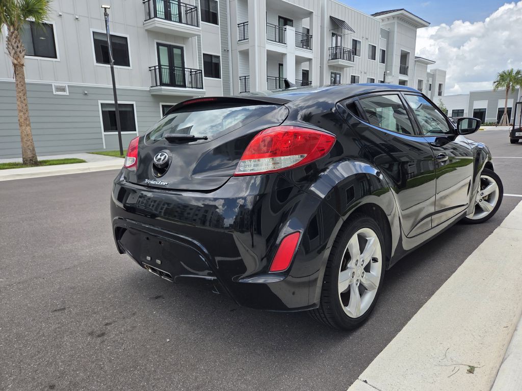 2014 Hyundai Veloster Image 6