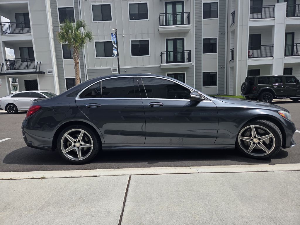 2015 Mercedes-Benz C-Class Image 5