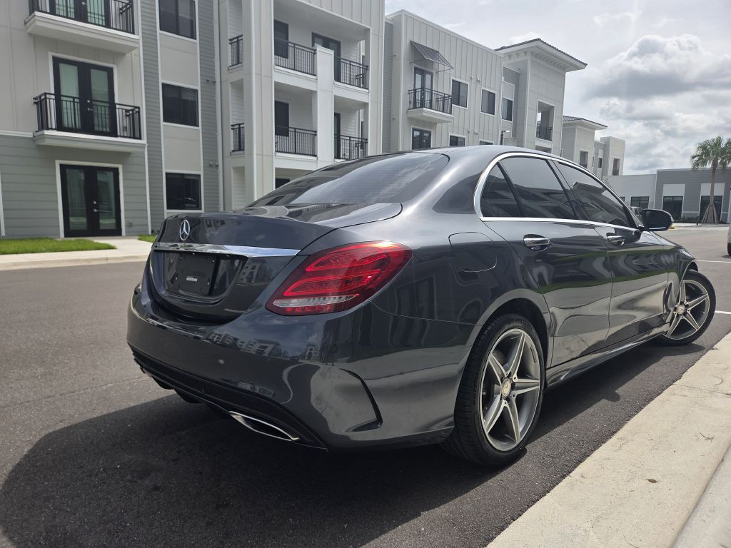 2015 Mercedes-Benz C-Class Image 6