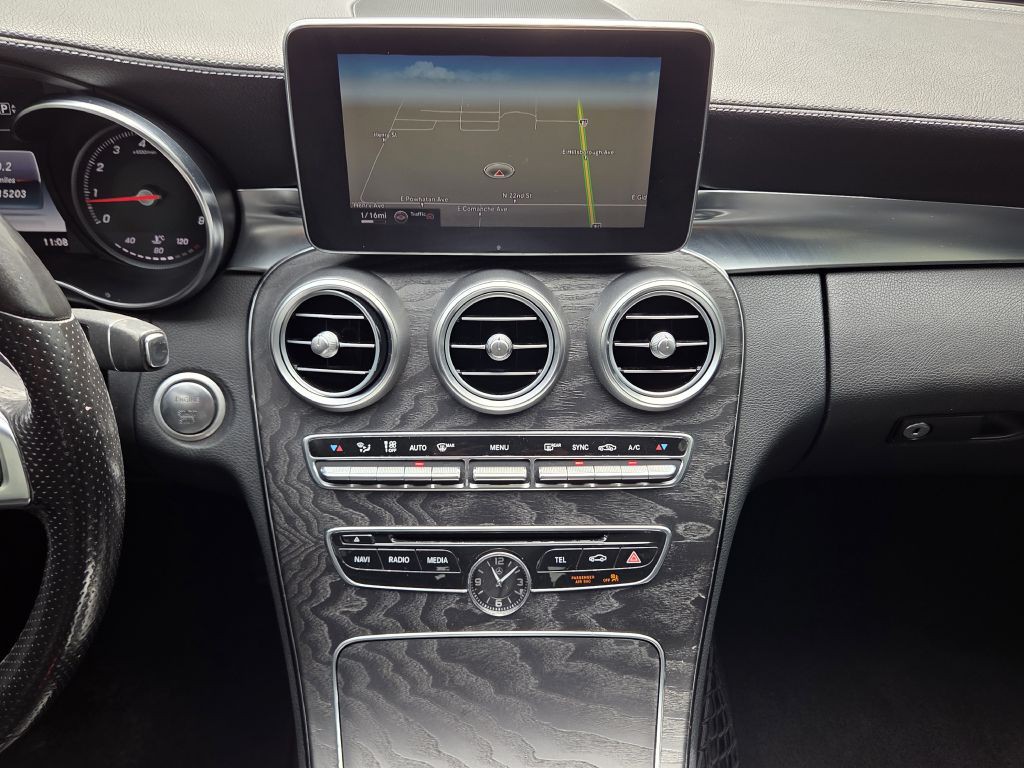 2015 Mercedes-Benz C-Class Image 21