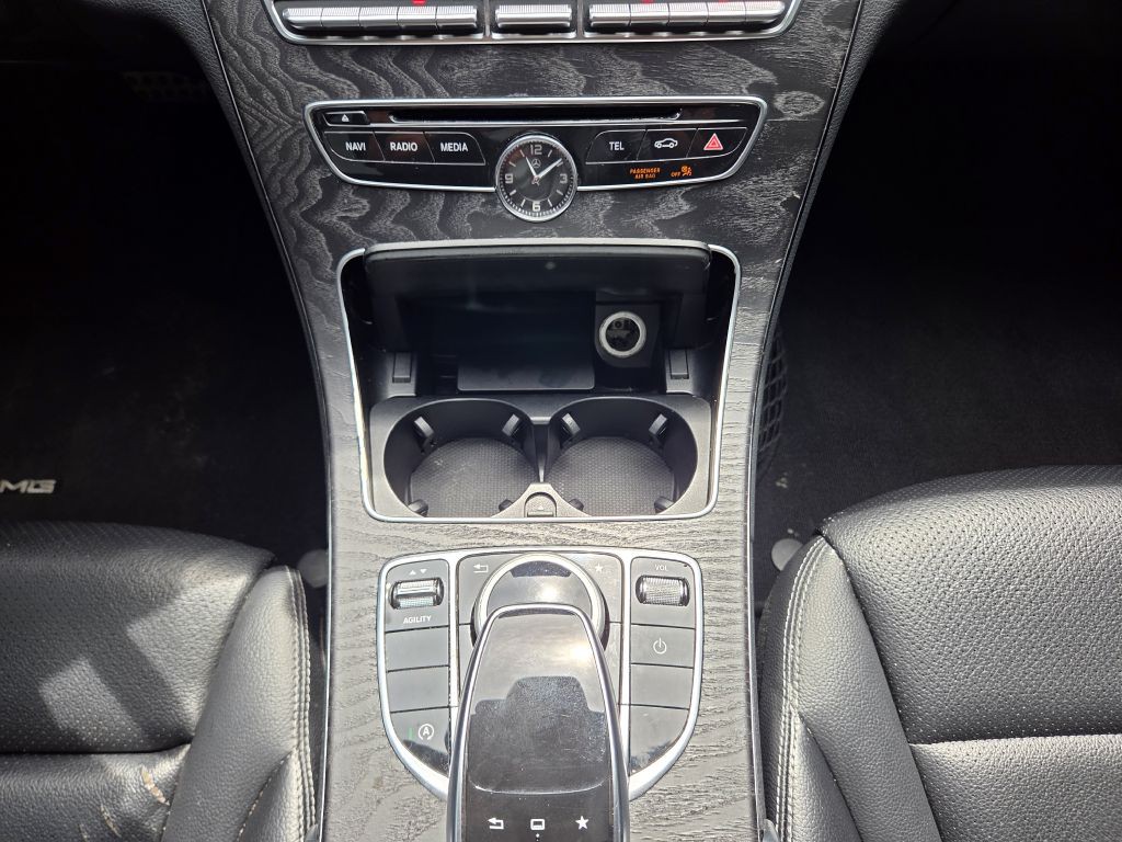 2015 Mercedes-Benz C-Class Image 25
