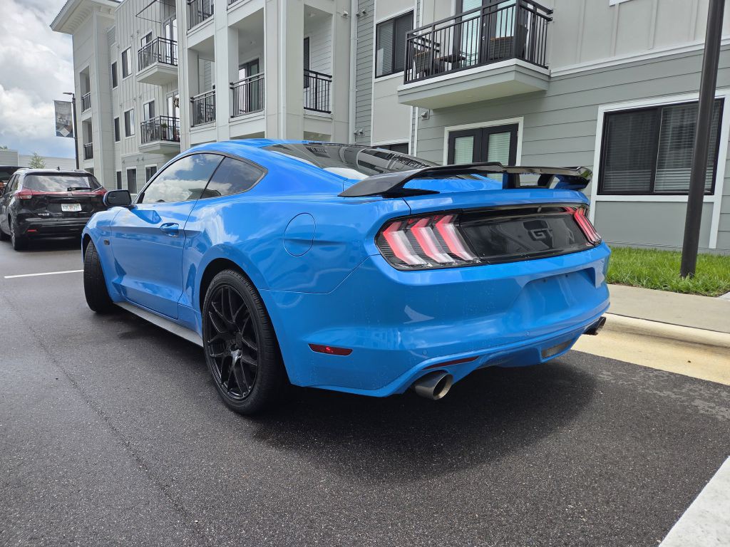 2017 Ford Mustang Image 9