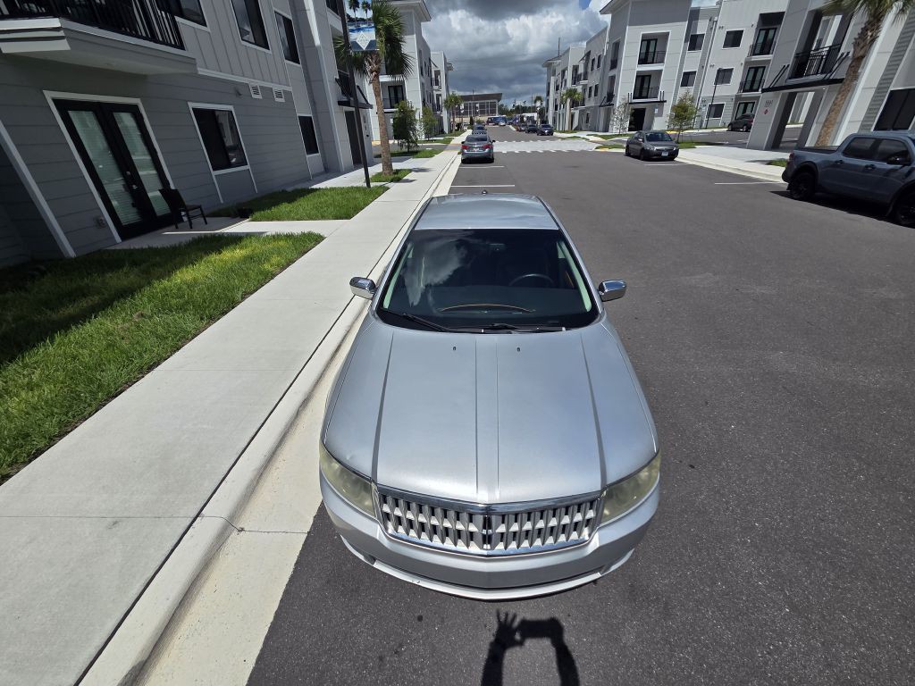 2009 Lincoln MKZ Image 3
