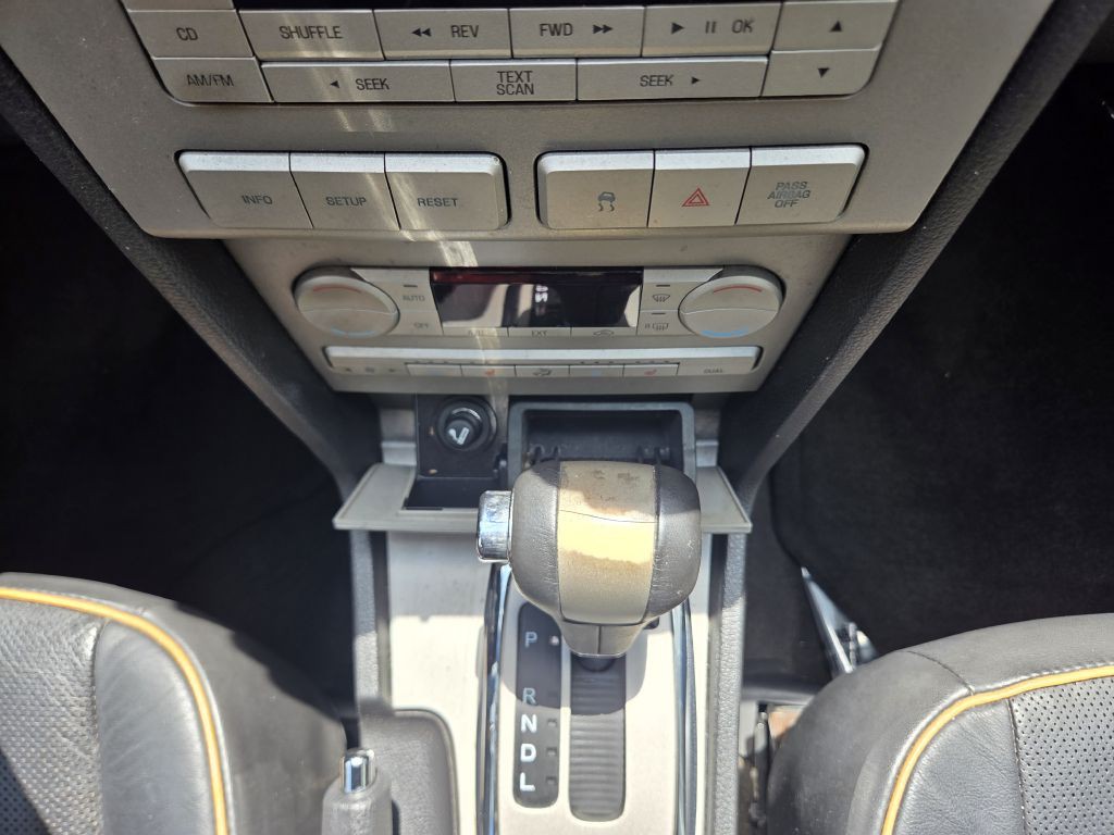 2009 Lincoln MKZ Image 24