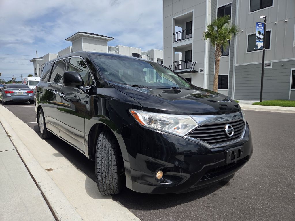 2013 Nissan Quest Image 4