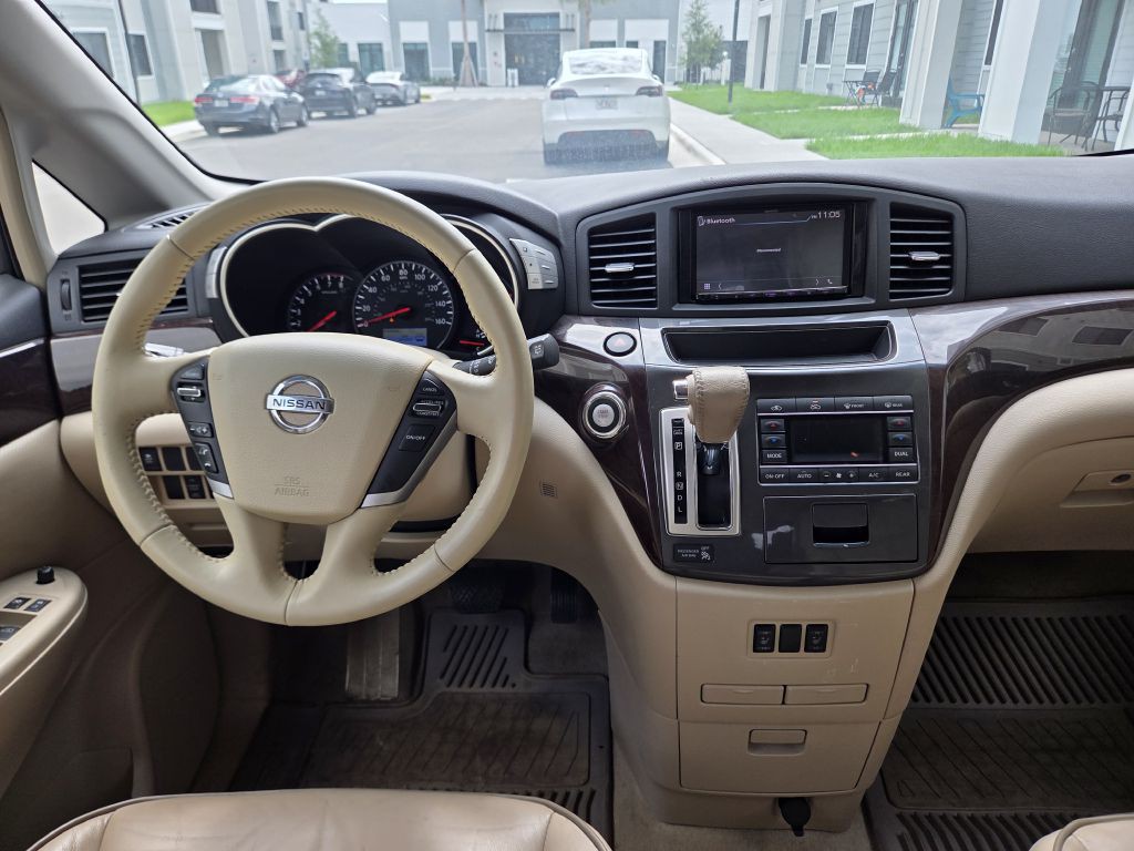 2013 Nissan Quest Image 20