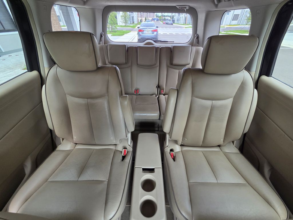 2013 Nissan Quest Image 34