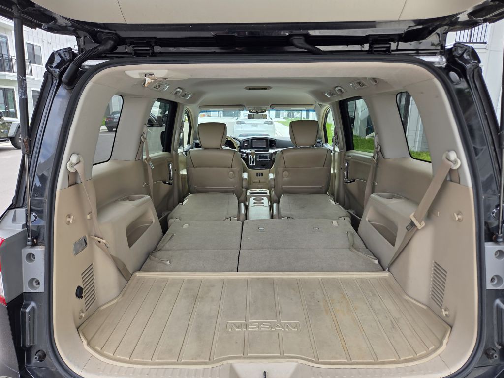 2013 Nissan Quest Image 39