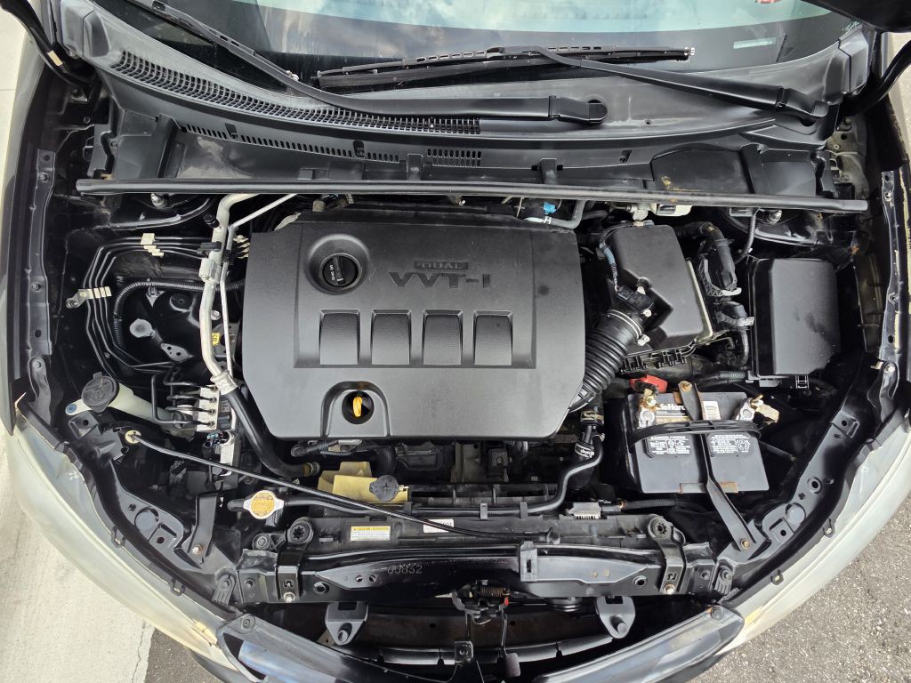 2014 Toyota Corolla Image 13