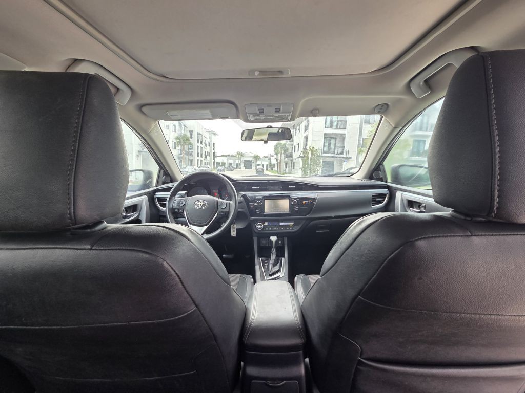 2014 Toyota Corolla Image 15