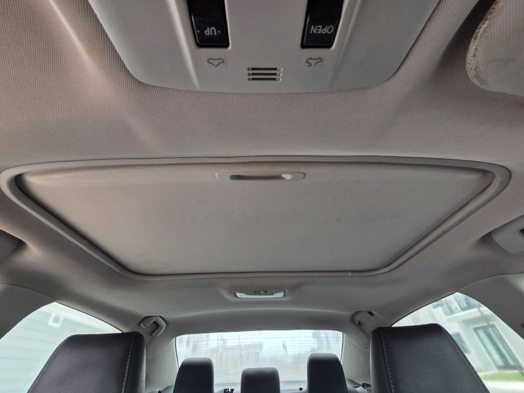 2014 Toyota Corolla Image 29