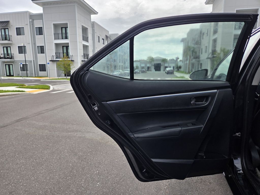 2014 Toyota Corolla Image 36