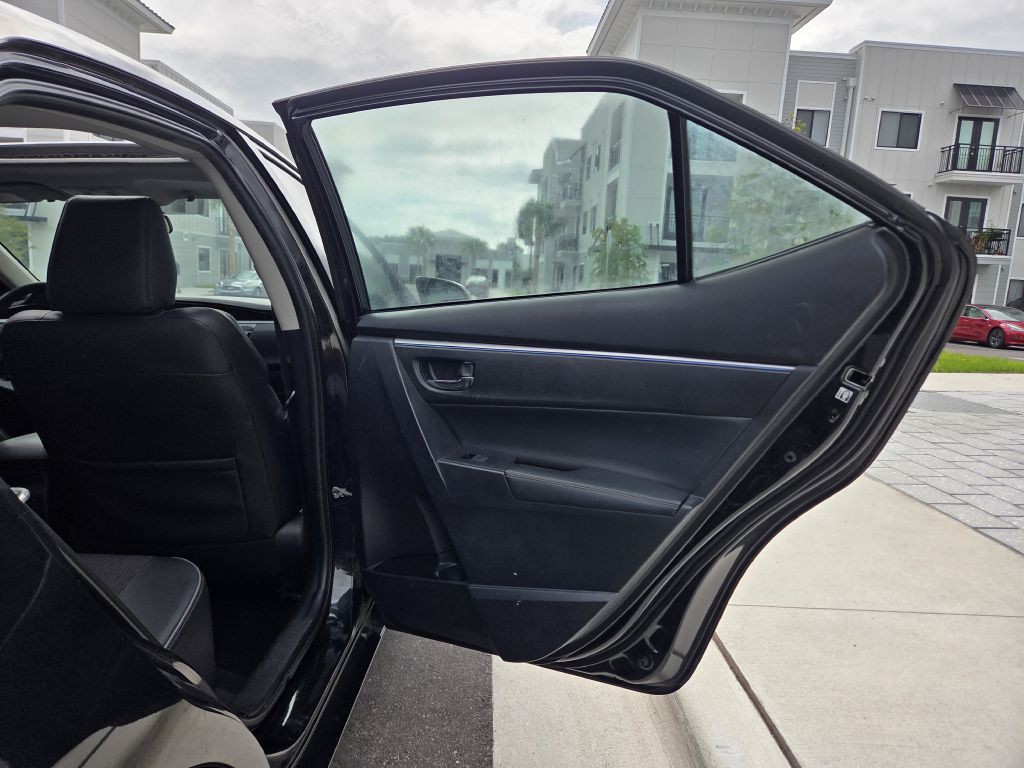 2014 Toyota Corolla Image 39