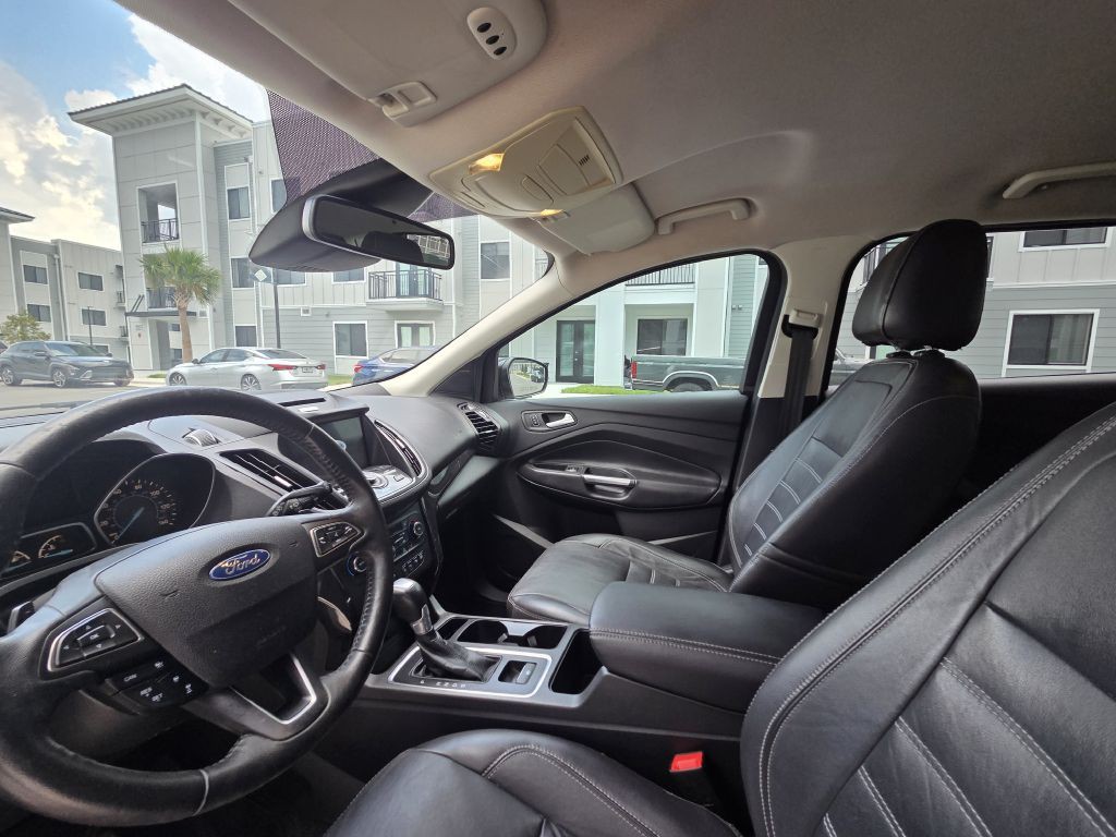 2017 Ford Escape Image 30