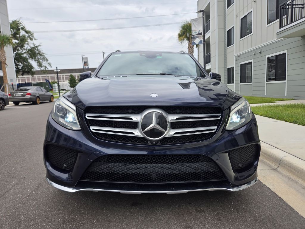2016 Mercedes-Benz GLE-Class Image 2