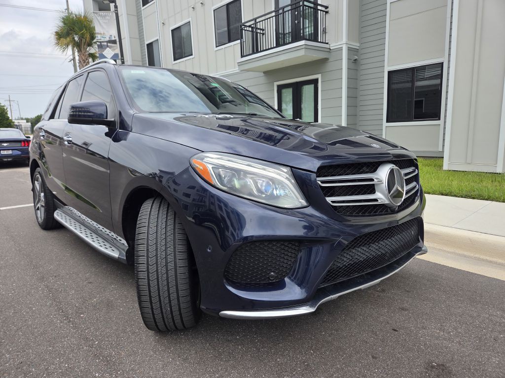 2016 Mercedes-Benz GLE-Class Image 4