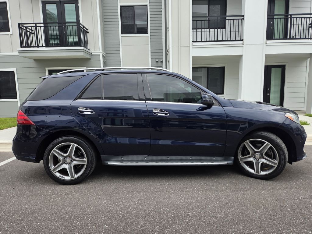2016 Mercedes-Benz GLE-Class Image 5