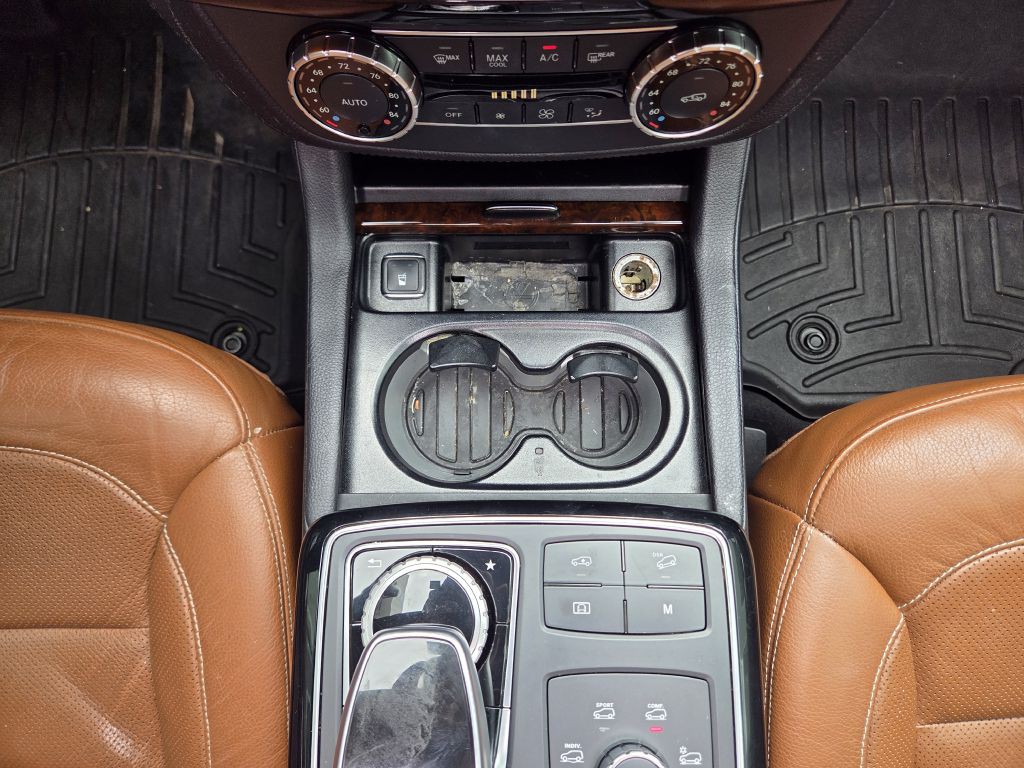 2016 Mercedes-Benz GLE-Class Image 30