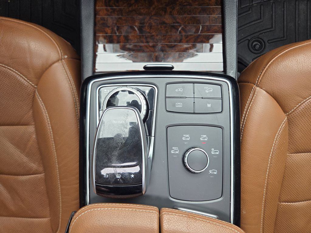 2016 Mercedes-Benz GLE-Class Image 31