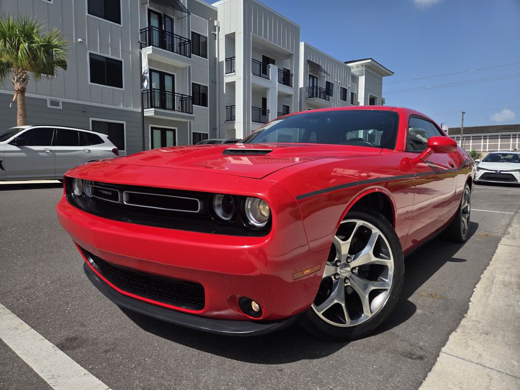 2015 Dodge Challenger Image 1