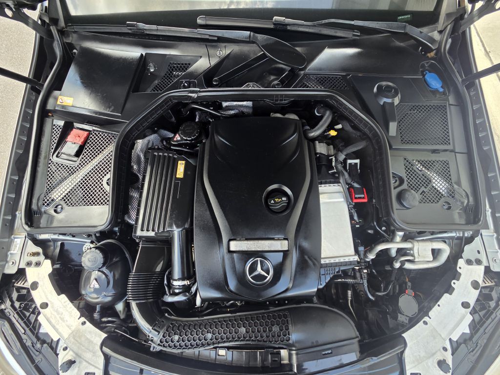 2015 Mercedes-Benz C-Class Image 13