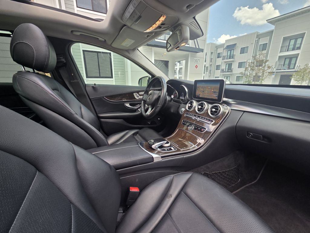 2015 Mercedes-Benz C-Class Image 44