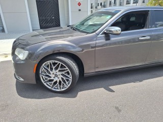 Image for 2016 Chrysler 300 Limited ID: 7543098