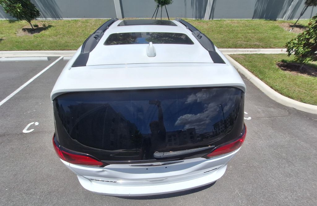 2020 Chrysler Pacifica Image 7