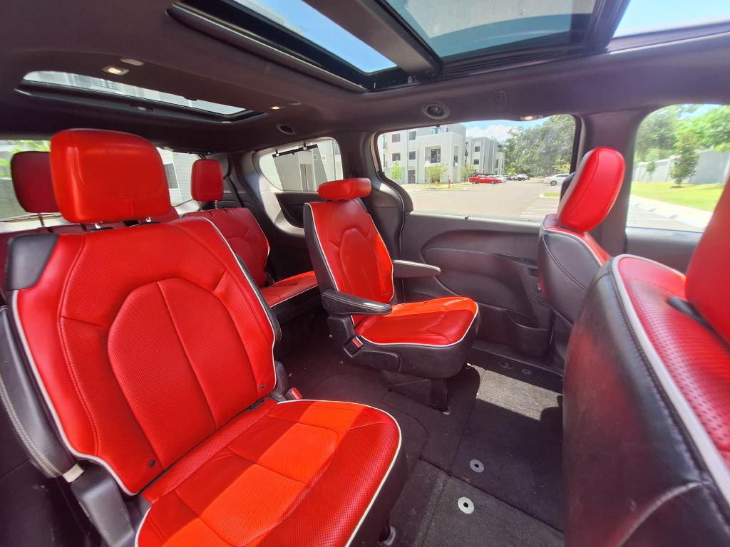 2020 Chrysler Pacifica Image 28