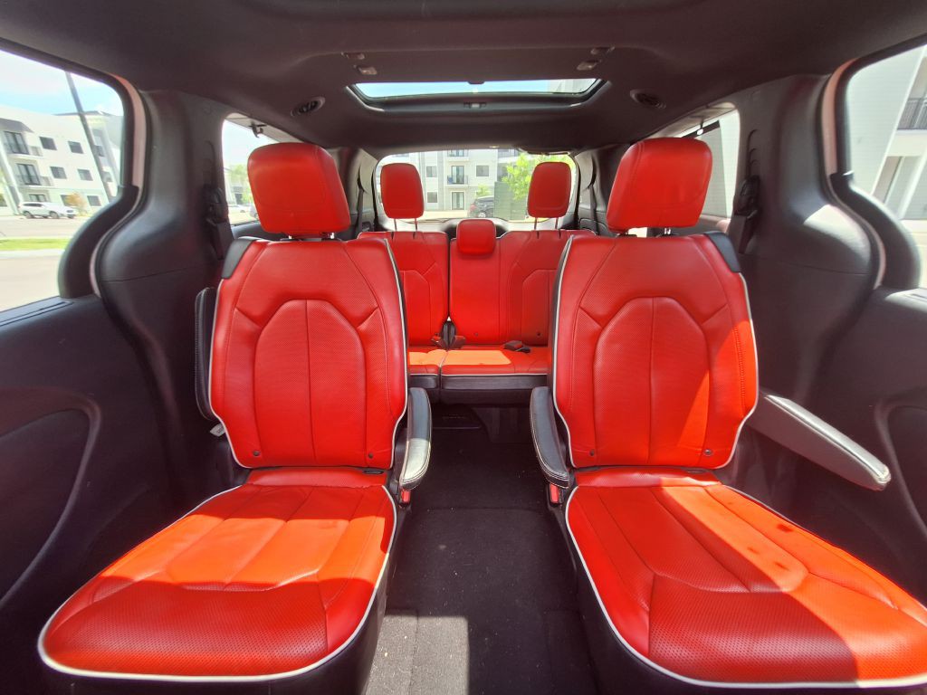 2020 Chrysler Pacifica Image 32