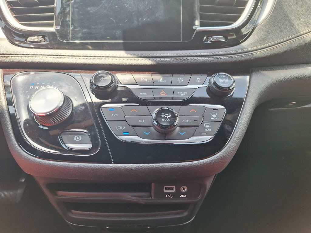 2020 Chrysler Pacifica Image 37