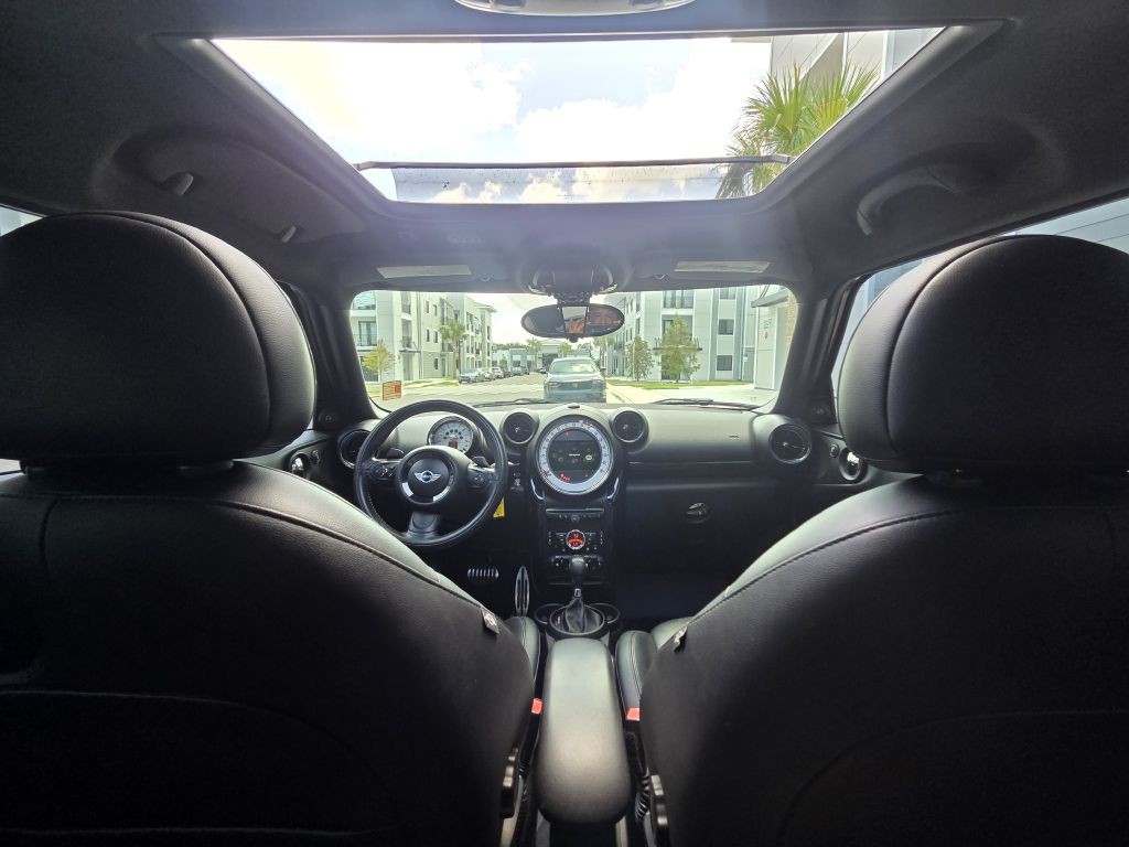 2013 MINI Cooper Image 20