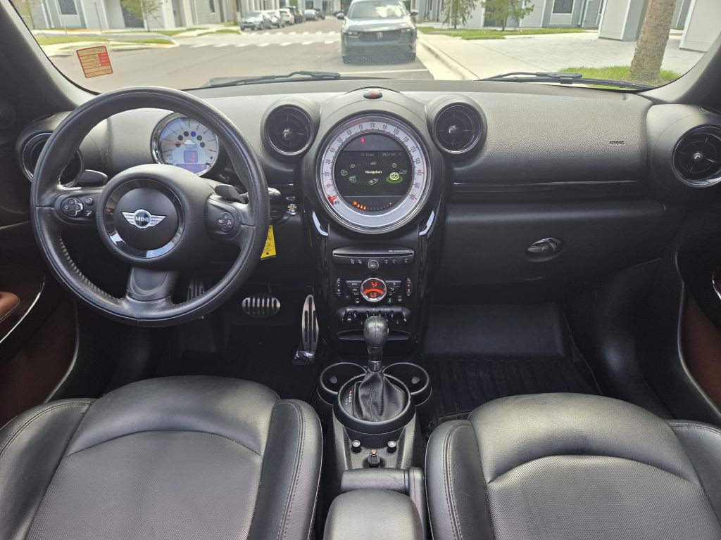 2013 MINI Cooper Image 22