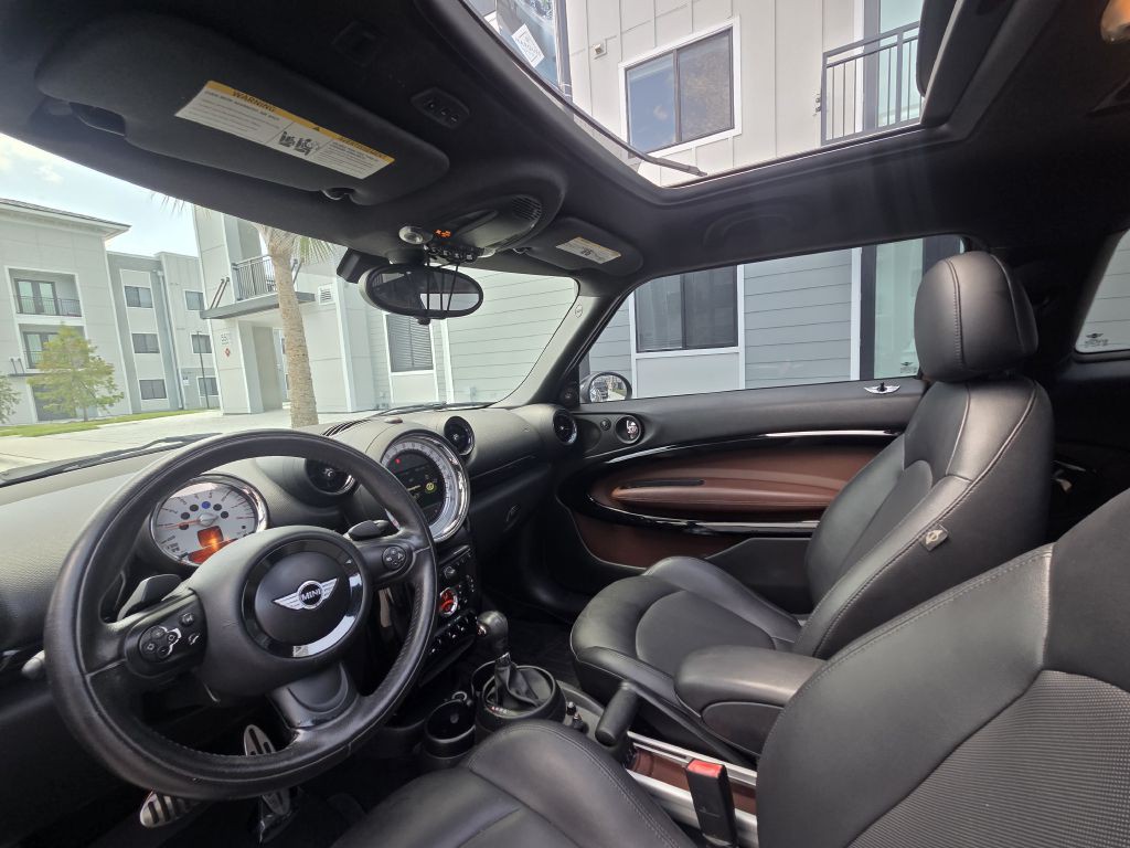 2013 MINI Cooper Image 39