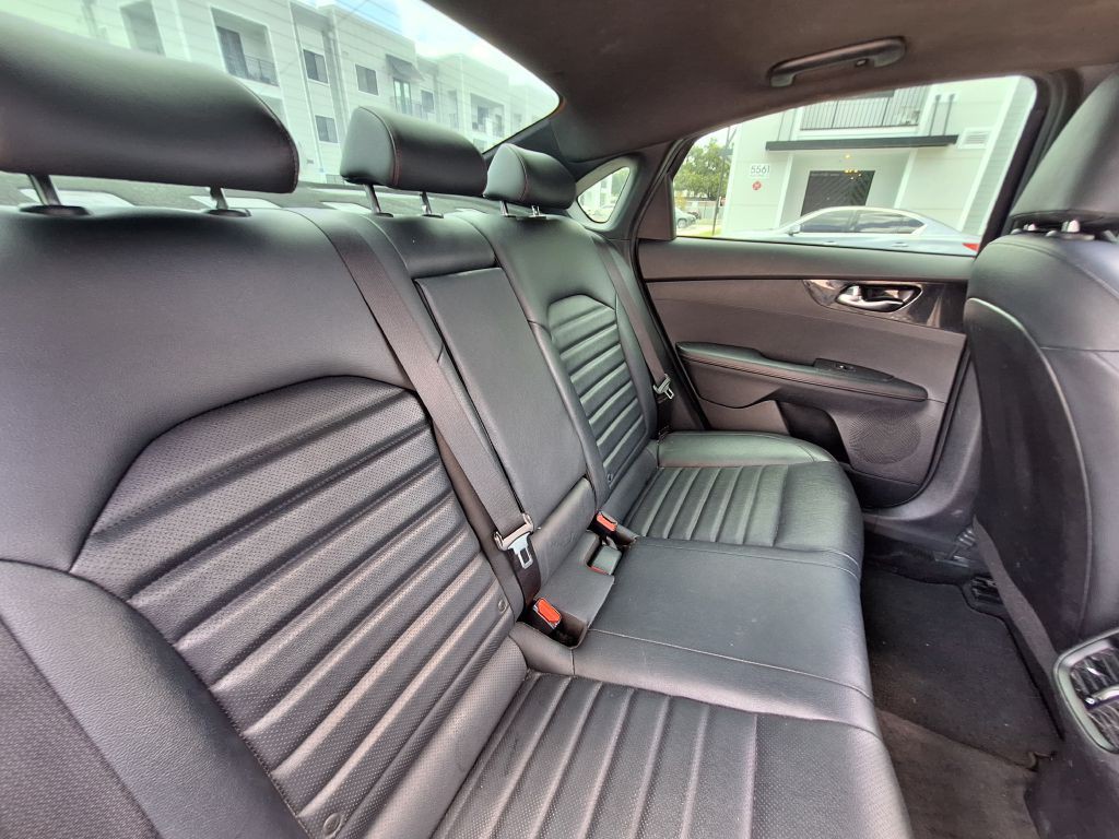 2021 Kia Forte Image 22