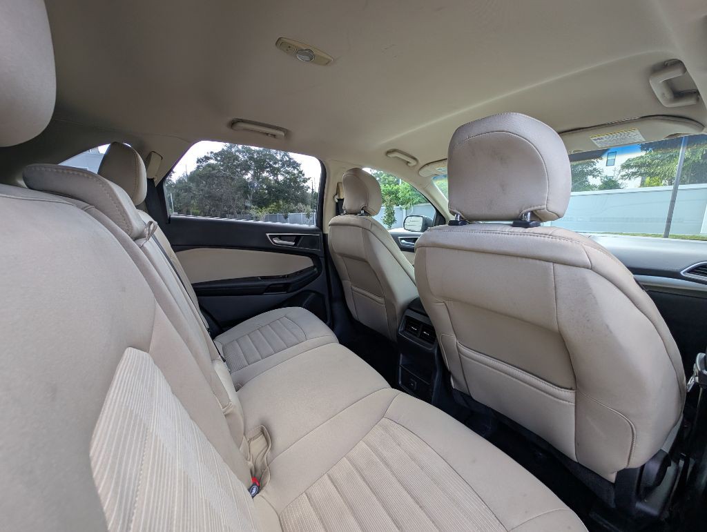 2015 Ford Edge Image 16