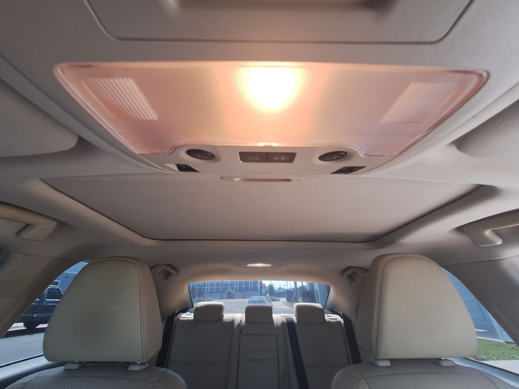 2014 Lexus IS Image 17