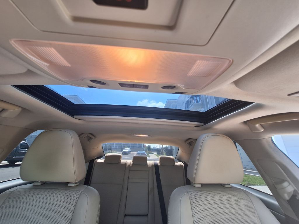 2014 Lexus IS Image 18