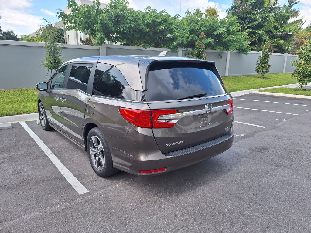 2018 Honda Odyssey Image 8