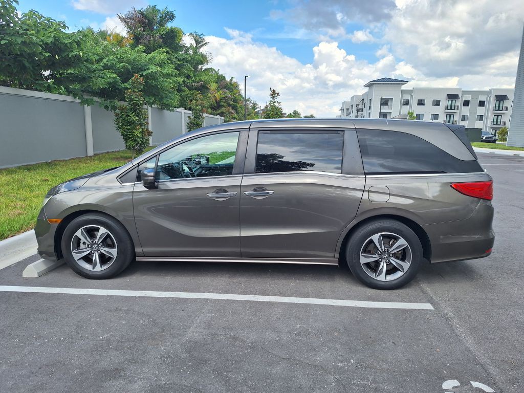 2018 Honda Odyssey Image 9