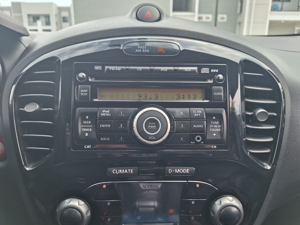 2013 Nissan Juke Image 37