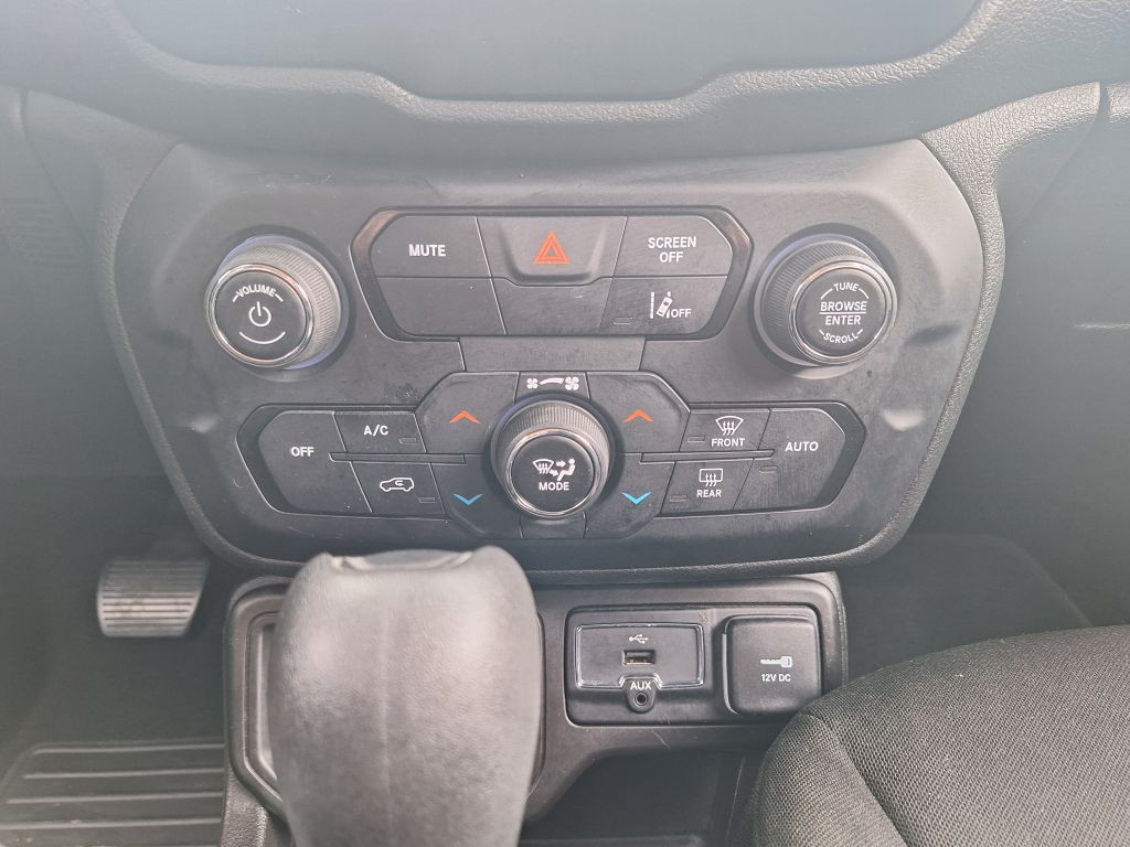 2021 Jeep Renegade Image 47