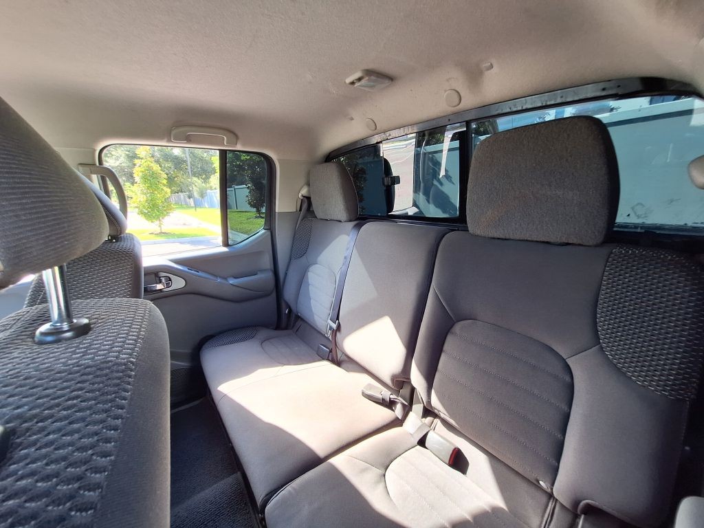 2016 Nissan Frontier Image 19