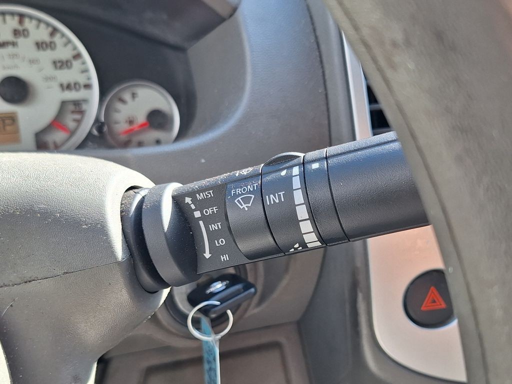 2016 Nissan Frontier Image 34