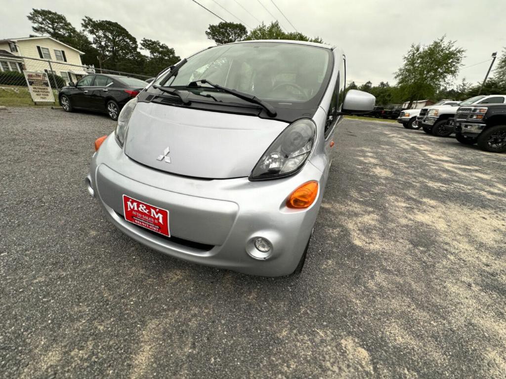 2012 Mitsubishi i-MiEV Image 9