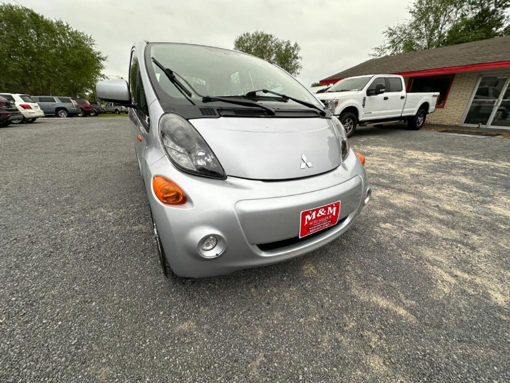 2012 Mitsubishi i-MiEV Image 13