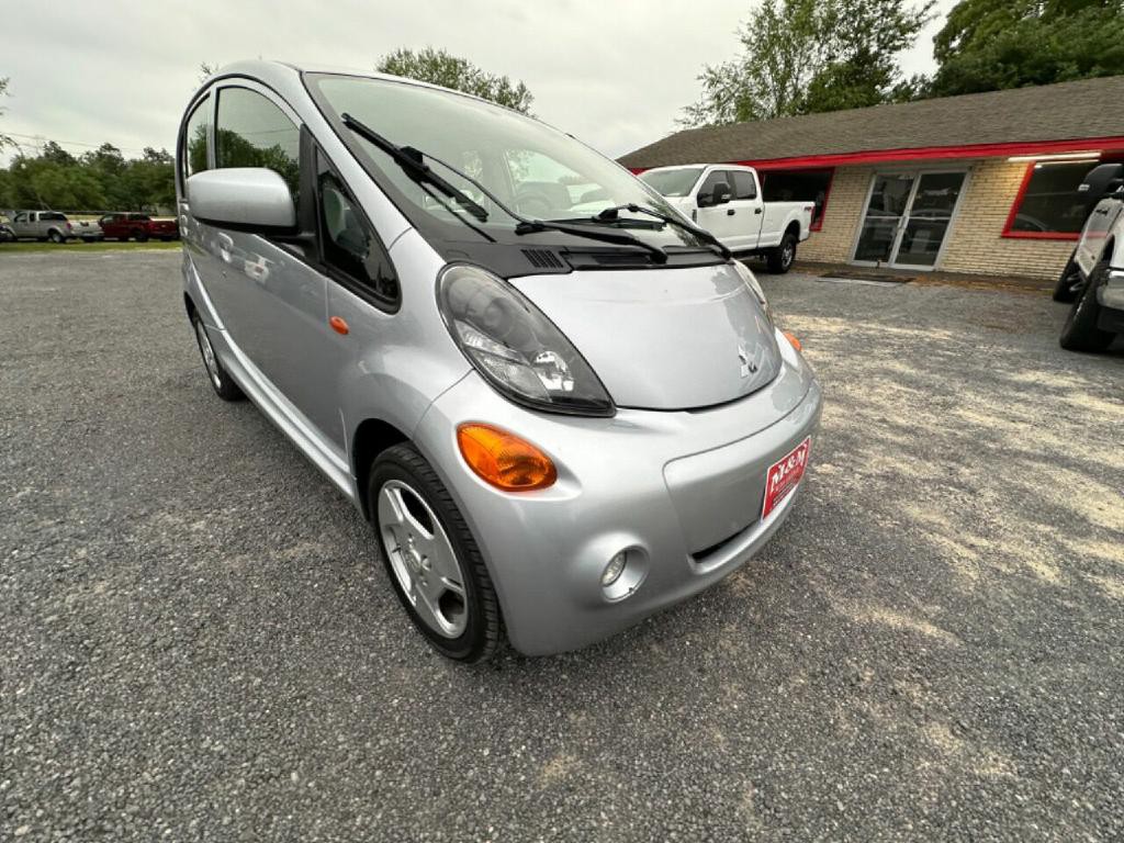 2012 Mitsubishi i-MiEV Image 18