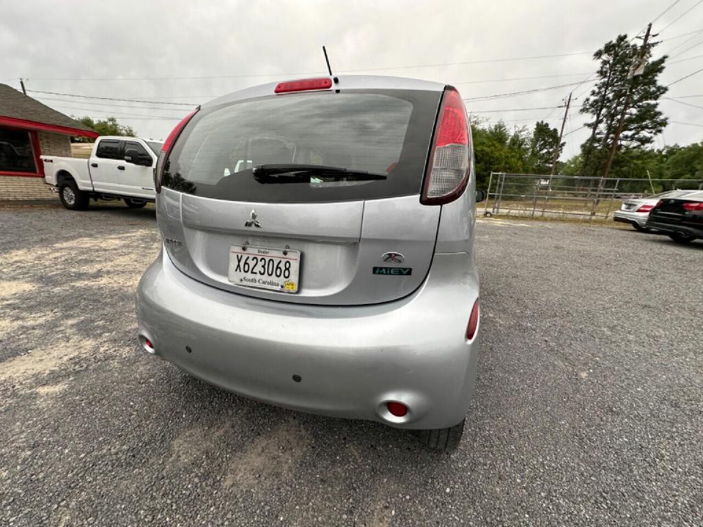 2012 Mitsubishi i-MiEV Image 19