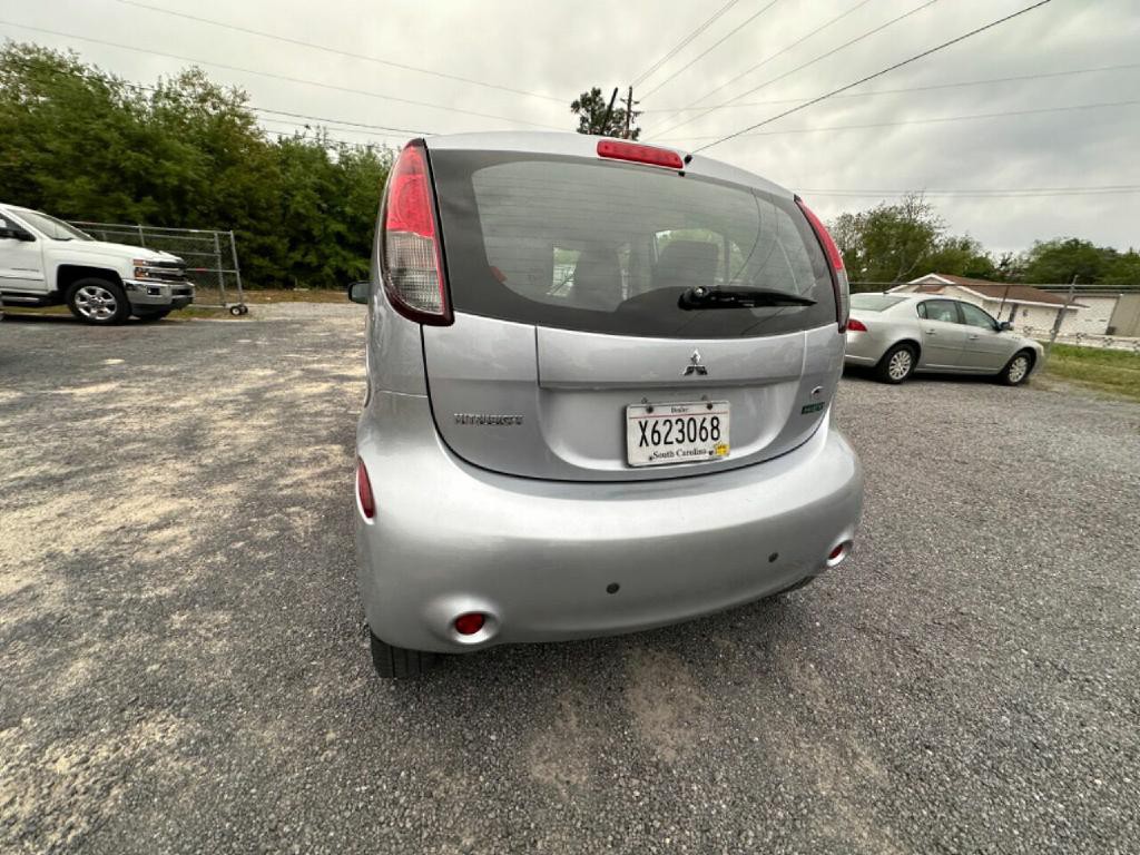 2012 Mitsubishi i-MiEV Image 27